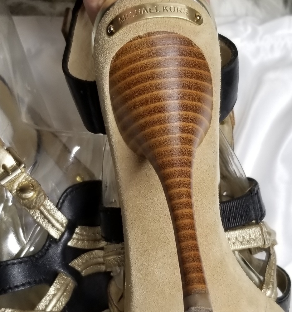 Michael Kors SHOES HEELS PUMPS SIZE 7 NEW - Picture 5 of 8